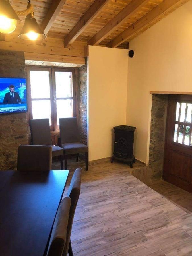 To Spiti Tou Faliari Platanistasa Exterior photo